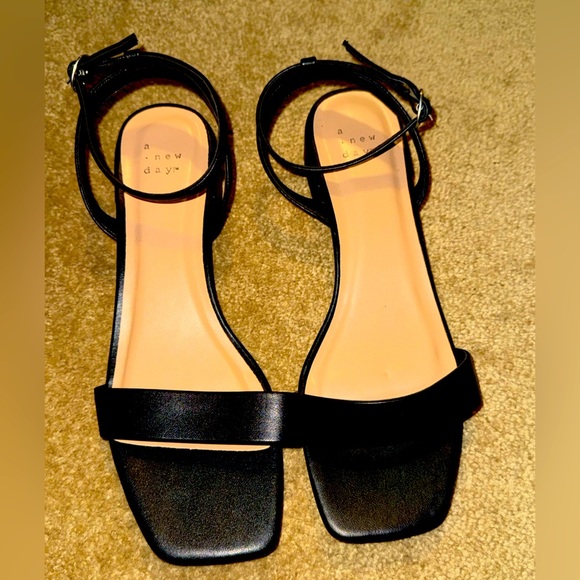 a new day Shoes - “A New Day” NWOT Size 9 Sandals Black